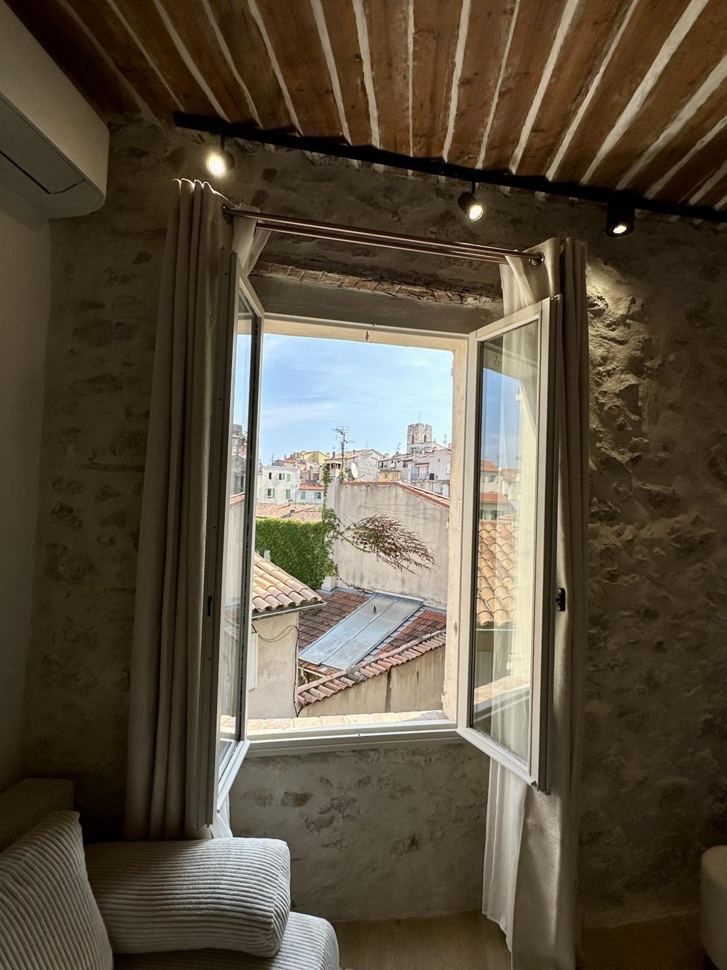 New Charming Apartment Old Town Антиб Экстерьер фото